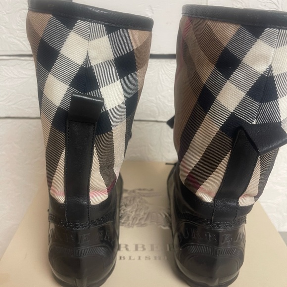 Burberry Black and Plaid Lace-Up Boots - Picture 3 of 8